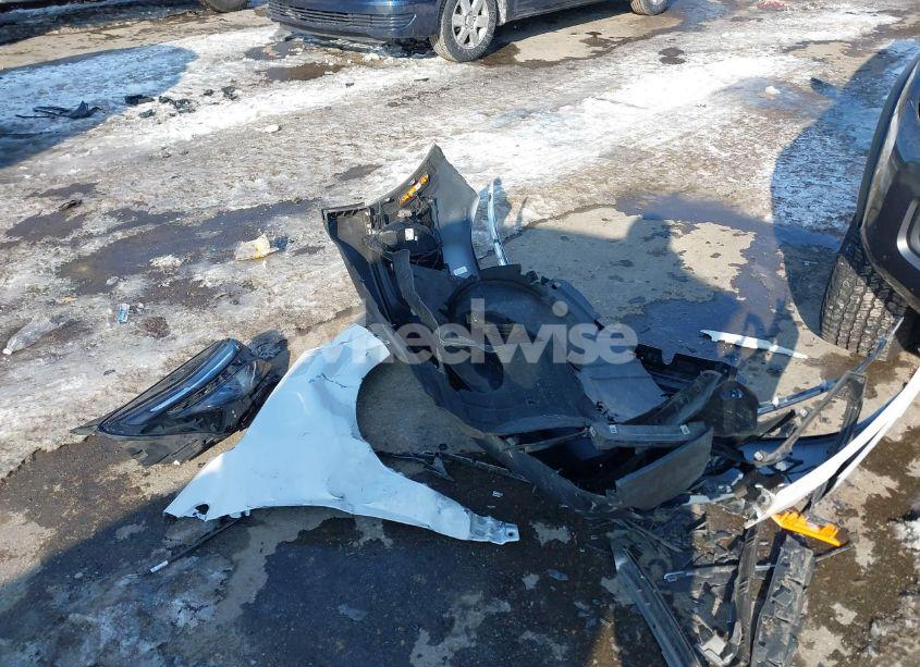 Photo 12 of 2022 Chevrolet Equinox AWD LT (VIN 3GNAXUEVXNL140490)