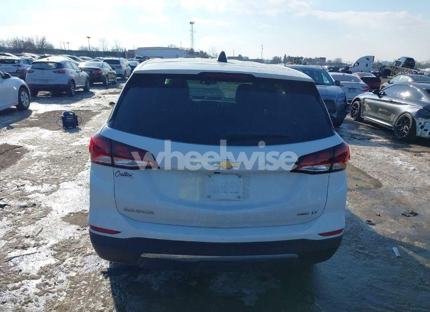 Photo 17 of 2022 Chevrolet Equinox AWD LT (VIN 3GNAXUEVXNL140490)