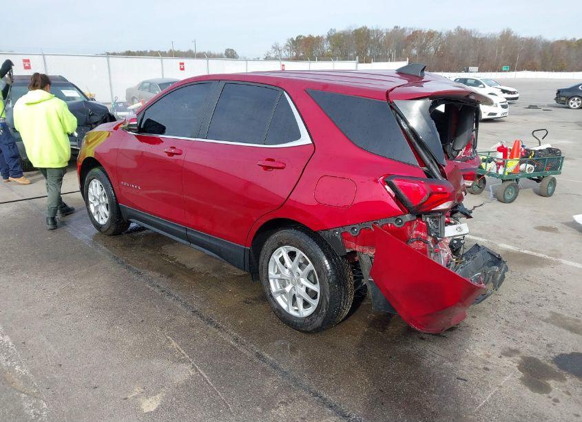 Photo 3 of 2022 Chevrolet Equinox AWD LT (VIN 3GNAXUEVXNL144281)