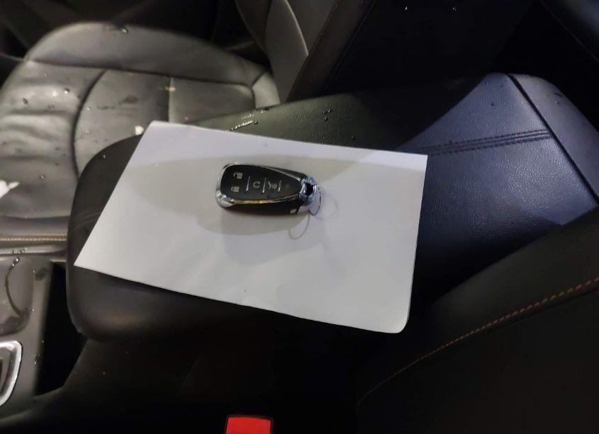 Photo 11 of 2018 Chevrolet Equinox PREMIER (VIN 3GNAXVEV1JS542632)