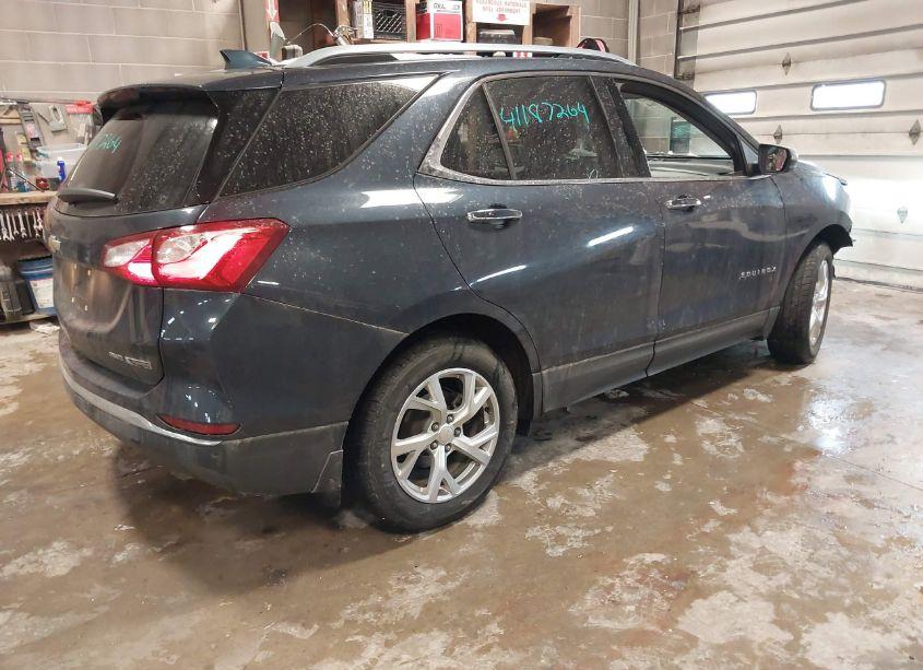 Photo 4 of 2018 Chevrolet Equinox PREMIER (VIN 3GNAXVEV1JS542632)