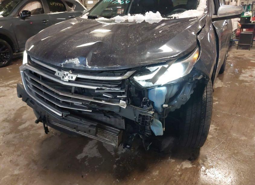 Photo 6 of 2018 Chevrolet Equinox PREMIER (VIN 3GNAXVEV1JS542632)