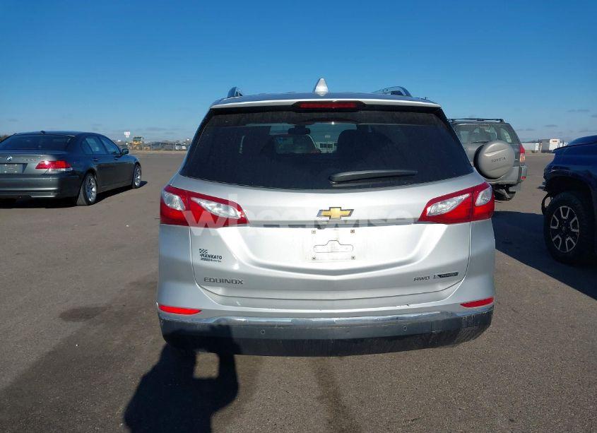Photo 16 of 2018 Chevrolet Equinox PREMIER (VIN 3GNAXVEV2JS500101)