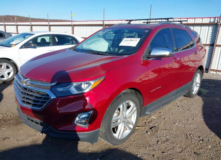 Photo 2 of 2018 Chevrolet Equinox PREMIER (VIN 3GNAXVEV5JS511514)
