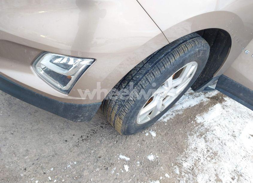 Photo 17 of 2018 Chevrolet Equinox PREMIER (VIN 3GNAXVEV6JL108653)