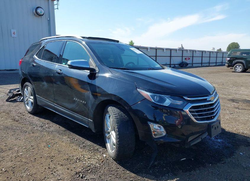 2018 Chevrolet Equinox PREMIER (VIN 3GNAXVEV8JL103938) main photo