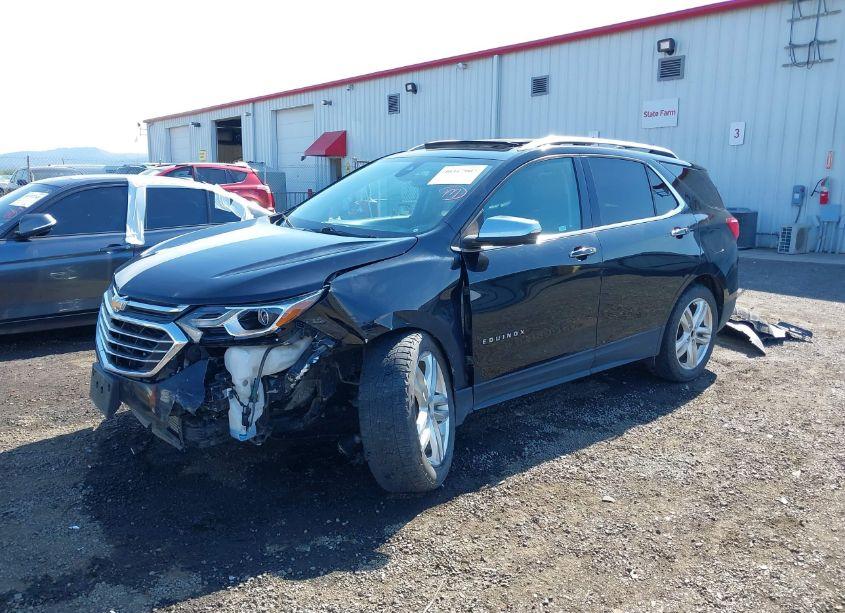 Photo 2 of 2018 Chevrolet Equinox PREMIER (VIN 3GNAXVEV8JL103938)