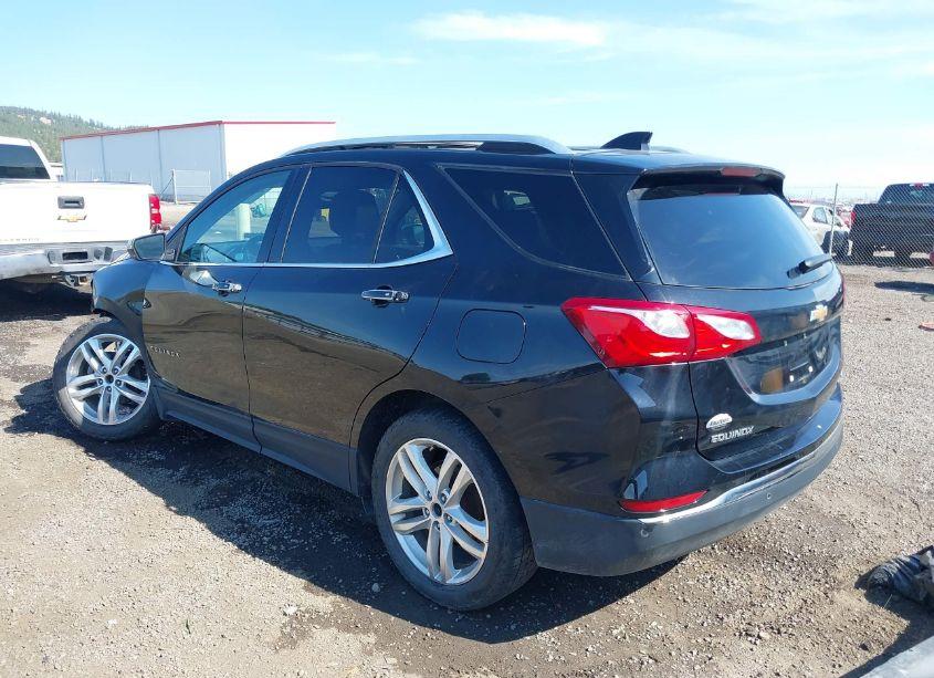 Photo 3 of 2018 Chevrolet Equinox PREMIER (VIN 3GNAXVEV8JL103938)