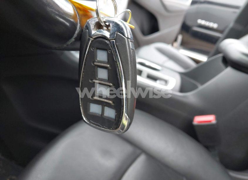 Photo 11 of 2018 Chevrolet Equinox PREMIER (VIN 3GNAXVEV9JS601345)