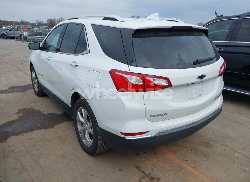 Photo 3 of 2018 Chevrolet Equinox PREMIER (VIN 3GNAXVEV9JS601345)