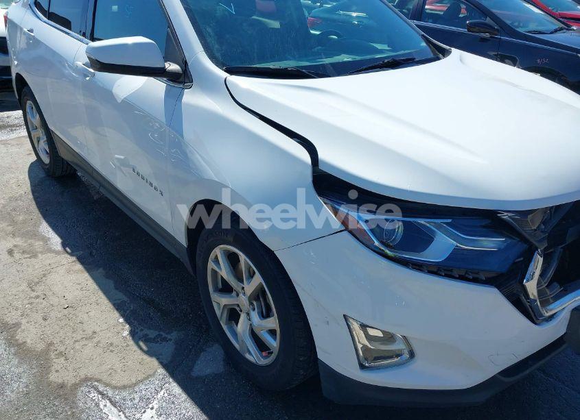 Photo 17 of 2019 Chevrolet Equinox LT (VIN 3GNAXVEX1KS681033)