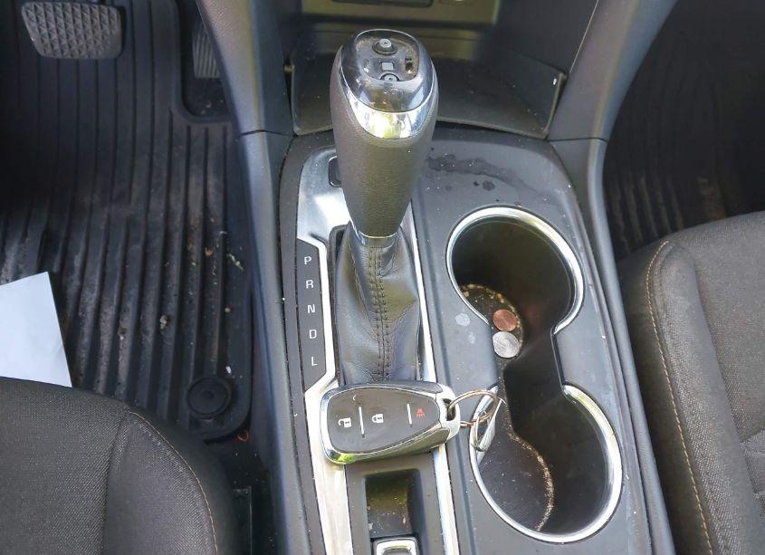 Photo 11 of 2020 Chevrolet Equinox AWD LT 2.0L TURBO (VIN 3GNAXVEX1LS615213)