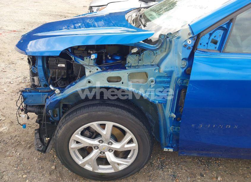 Photo 18 of 2019 Chevrolet Equinox LT (VIN 3GNAXVEX3KS523177)