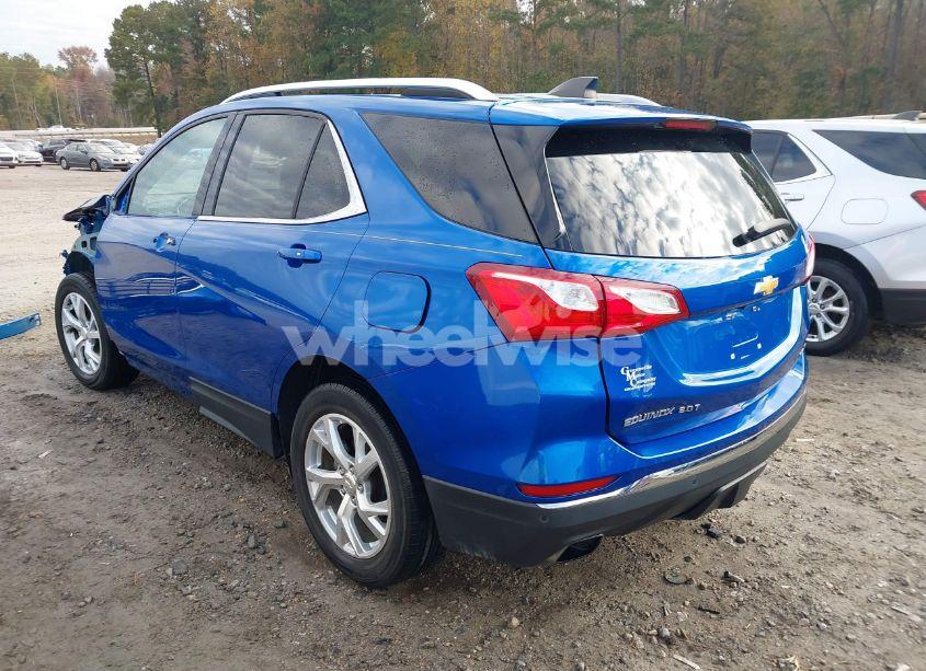 Photo 3 of 2019 Chevrolet Equinox LT (VIN 3GNAXVEX3KS523177)