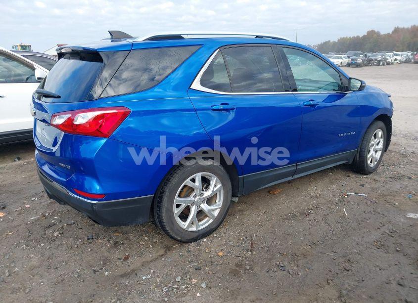 Photo 4 of 2019 Chevrolet Equinox LT (VIN 3GNAXVEX3KS523177)