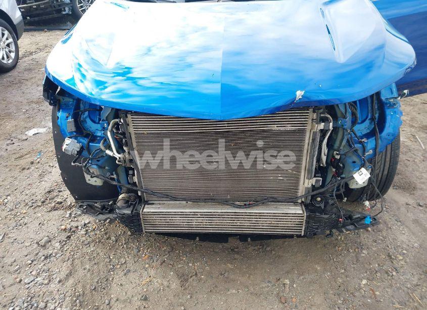 Photo 6 of 2019 Chevrolet Equinox LT (VIN 3GNAXVEX3KS523177)