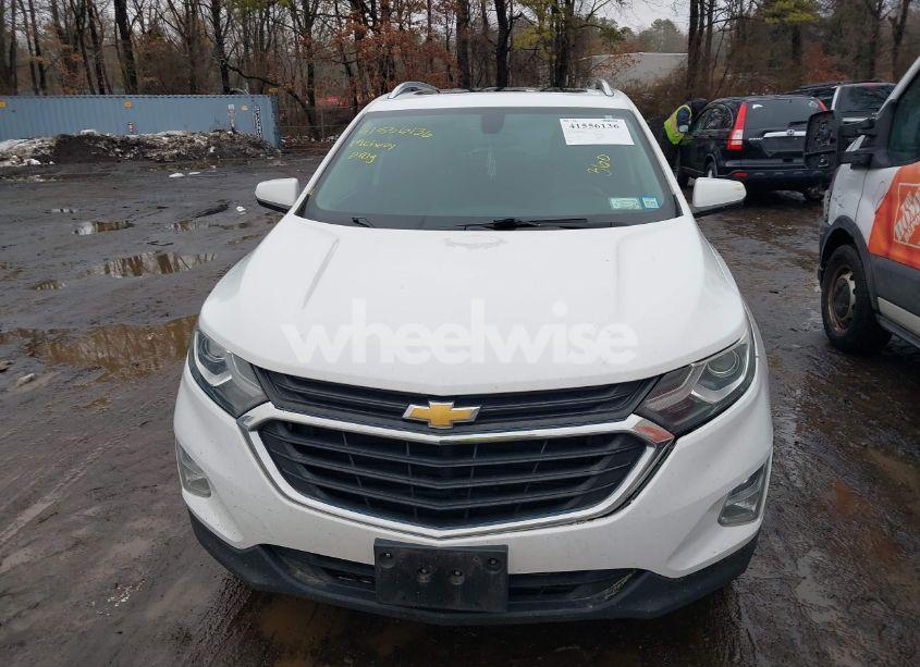 Photo 12 of 2019 Chevrolet Equinox LT (VIN 3GNAXVEX4KS565373)