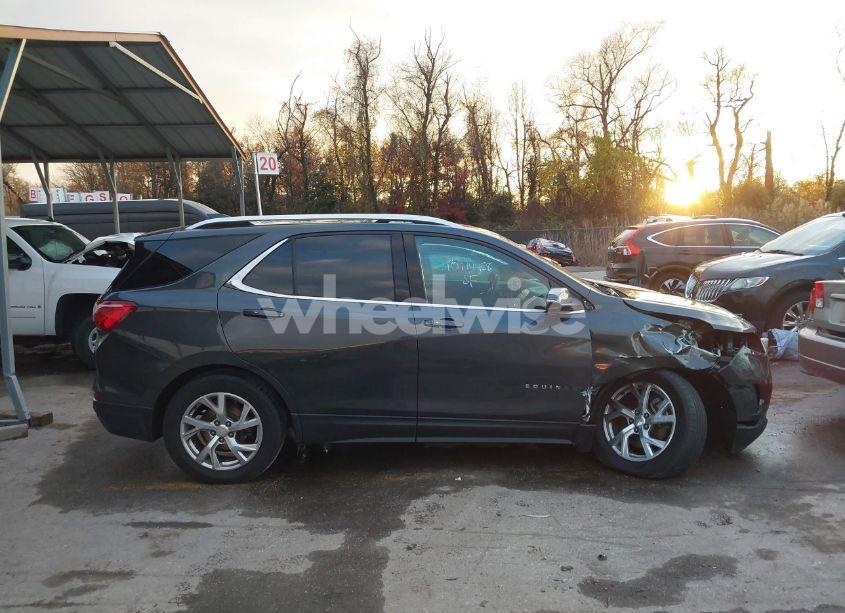 Photo 14 of 2019 Chevrolet Equinox LT (VIN 3GNAXVEX5KL208634)