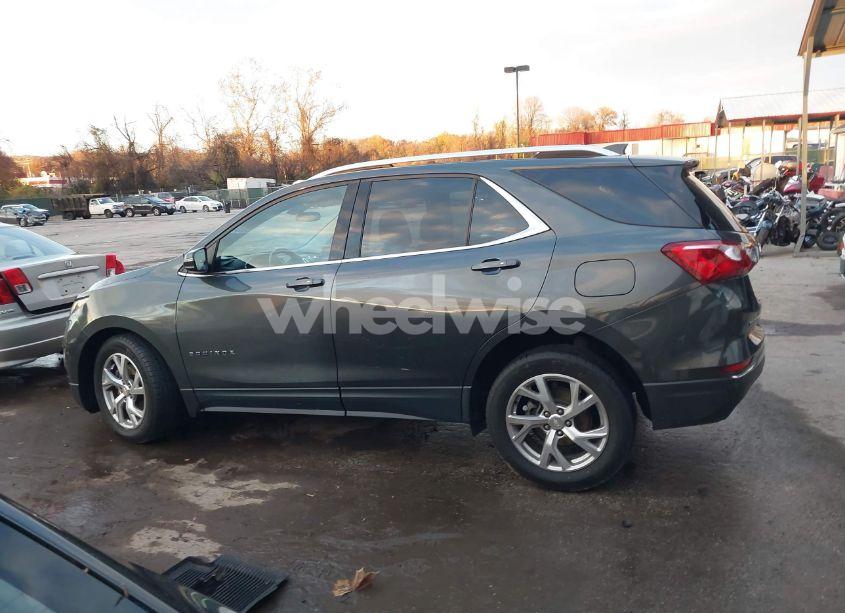 Photo 15 of 2019 Chevrolet Equinox LT (VIN 3GNAXVEX5KL208634)