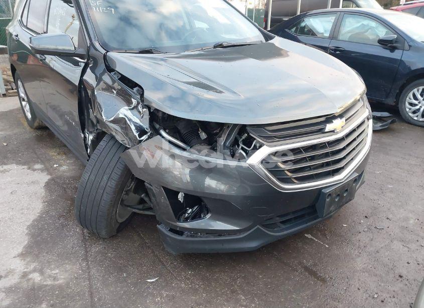 Photo 18 of 2019 Chevrolet Equinox LT (VIN 3GNAXVEX5KL208634)