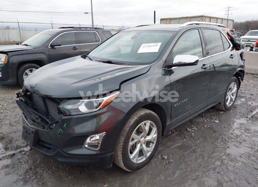 Photo 2 of 2020 Chevrolet Equinox AWD LT 2.0L TURBO (VIN 3GNAXVEX5LS542038)