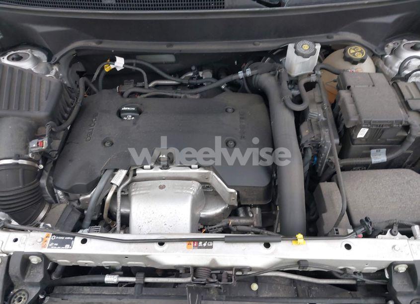 Photo 10 of 2020 Chevrolet Equinox AWD LT 2.0L TURBO (VIN 3GNAXVEX5LS600293)