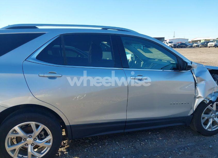 Photo 13 of 2020 Chevrolet Equinox AWD LT 2.0L TURBO (VIN 3GNAXVEX5LS600293)