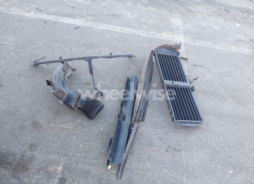 Photo 11 of 2019 Chevrolet Equinox LT (VIN 3GNAXVEX7KL335059)