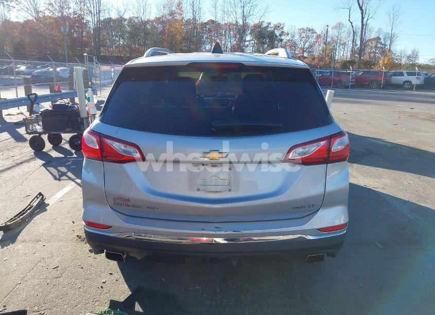 Photo 16 of 2019 Chevrolet Equinox LT (VIN 3GNAXVEX7KL335059)
