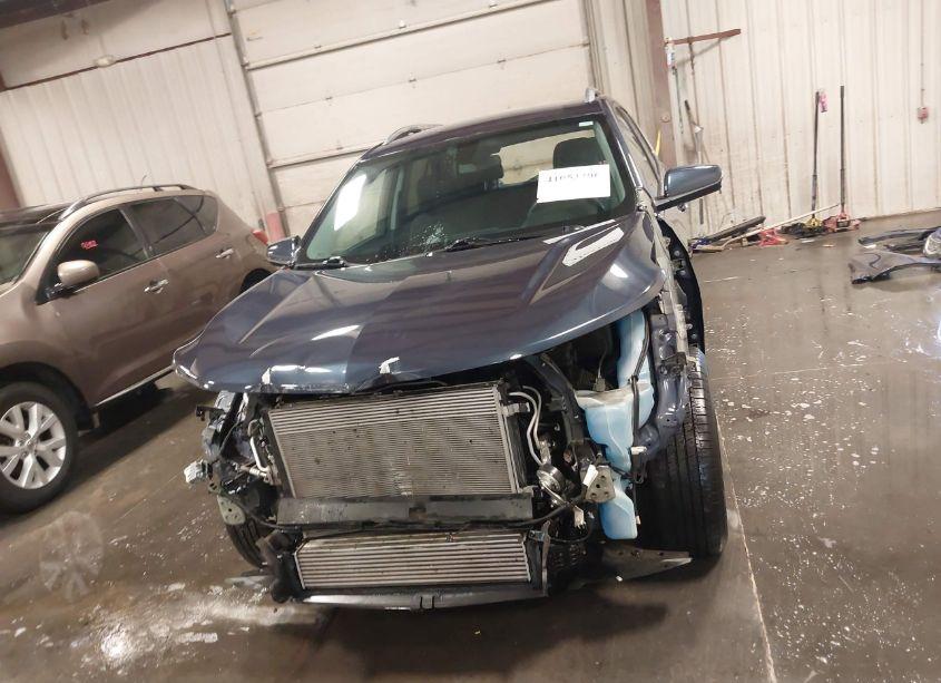 Photo 13 of 2019 Chevrolet Equinox LT (VIN 3GNAXVEX8KL290763)