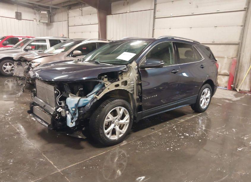 Photo 2 of 2019 Chevrolet Equinox LT (VIN 3GNAXVEX8KL290763)
