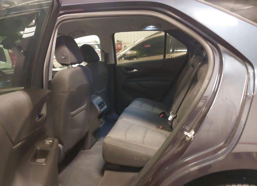 Photo 8 of 2019 Chevrolet Equinox LT (VIN 3GNAXVEX8KL290763)