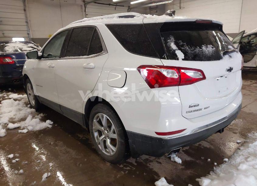 Photo 3 of 2020 Chevrolet Equinox AWD LT 2.0L TURBO (VIN 3GNAXVEX8LS528196)