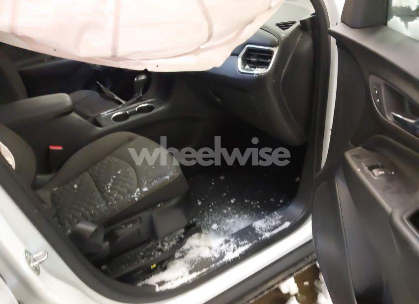 Photo 5 of 2020 Chevrolet Equinox AWD LT 2.0L TURBO (VIN 3GNAXVEX8LS528196)