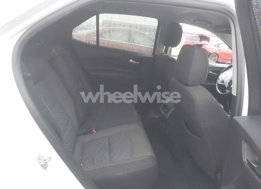 Photo 8 of 2019 Chevrolet Equinox LT (VIN 3GNAXVEX9KS615975)