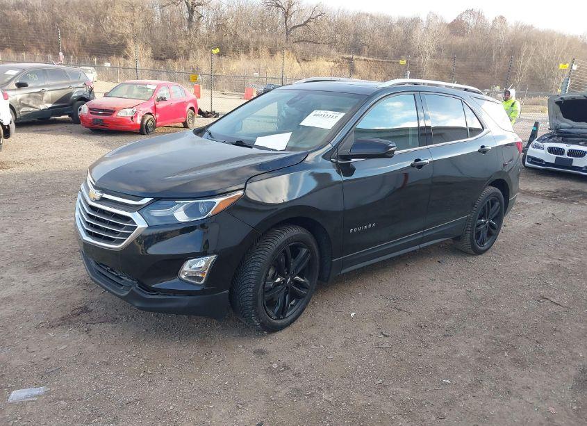 Photo 2 of 2020 Chevrolet Equinox AWD LT 2.0L TURBO (VIN 3GNAXVEX9LL117562)