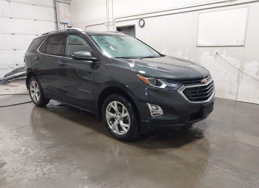 2019 Chevrolet Equinox LT (VIN 3GNAXVEXXKS642621) main photo