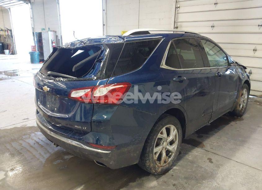 Photo 4 of 2020 Chevrolet Equinox AWD LT 2.0L TURBO (VIN 3GNAXVEXXLL161540)