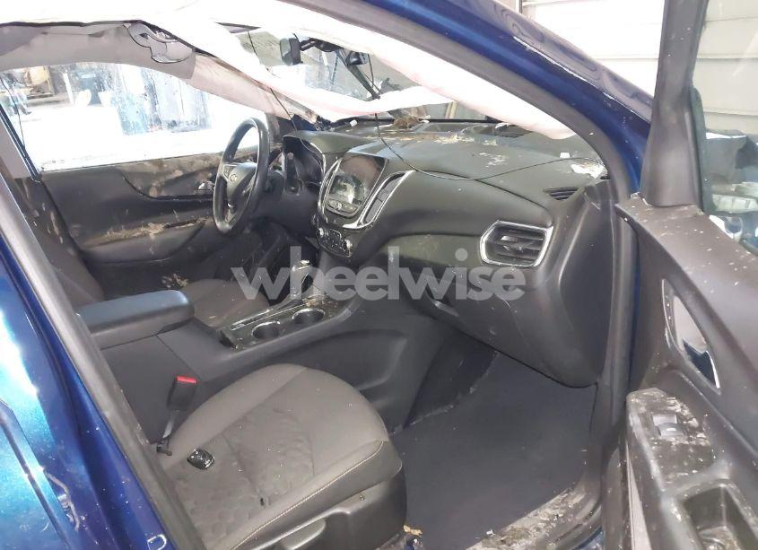 Photo 5 of 2020 Chevrolet Equinox AWD LT 2.0L TURBO (VIN 3GNAXVEXXLL161540)