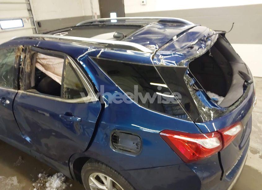 Photo 6 of 2020 Chevrolet Equinox AWD LT 2.0L TURBO (VIN 3GNAXVEXXLL161540)