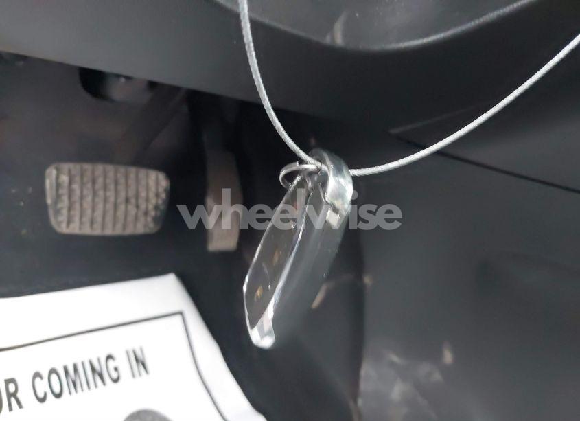 Photo 11 of 2020 Chevrolet Equinox AWD LT 2.0L TURBO (VIN 3GNAXVEXXLL236110)