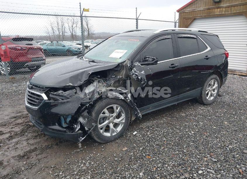 Photo 2 of 2020 Chevrolet Equinox AWD LT 2.0L TURBO (VIN 3GNAXVEXXLL236110)