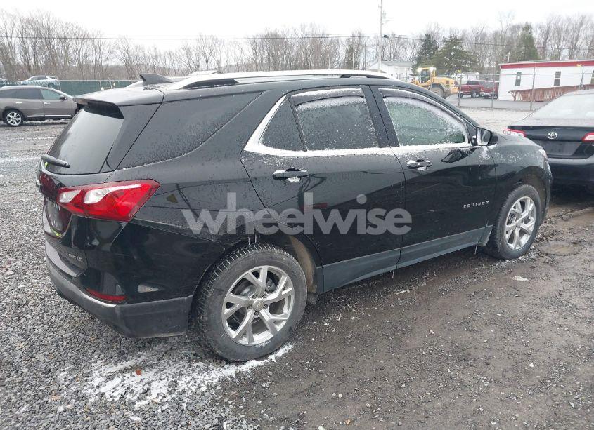 Photo 4 of 2020 Chevrolet Equinox AWD LT 2.0L TURBO (VIN 3GNAXVEXXLL236110)