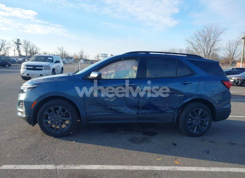 Photo 14 of 2024 Chevrolet Equinox AWD RS (VIN 3GNAXWEG0RL119022)