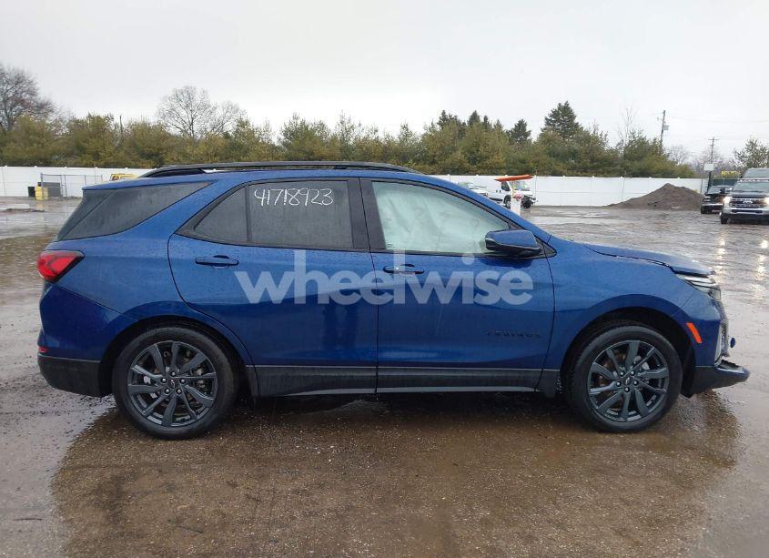 Photo 14 of 2023 Chevrolet Equinox AWD RS (VIN 3GNAXWEG2PS151246)
