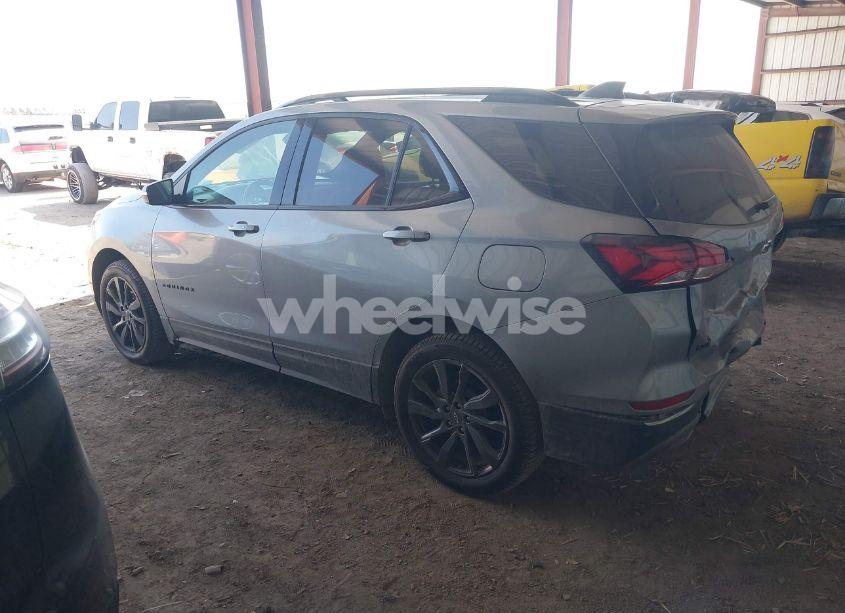 Photo 3 of 2023 Chevrolet Equinox AWD RS (VIN 3GNAXWEG4PS190968)