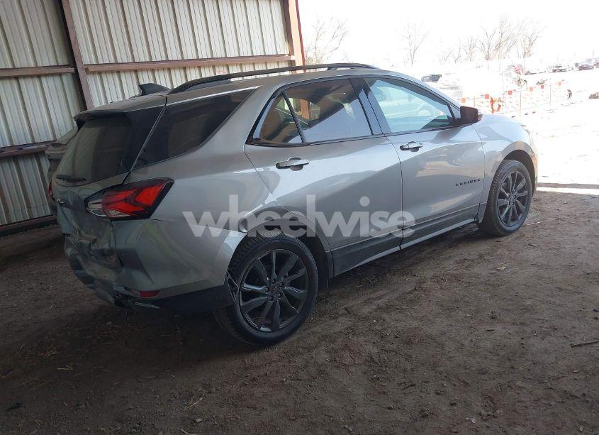 Photo 4 of 2023 Chevrolet Equinox AWD RS (VIN 3GNAXWEG4PS190968)