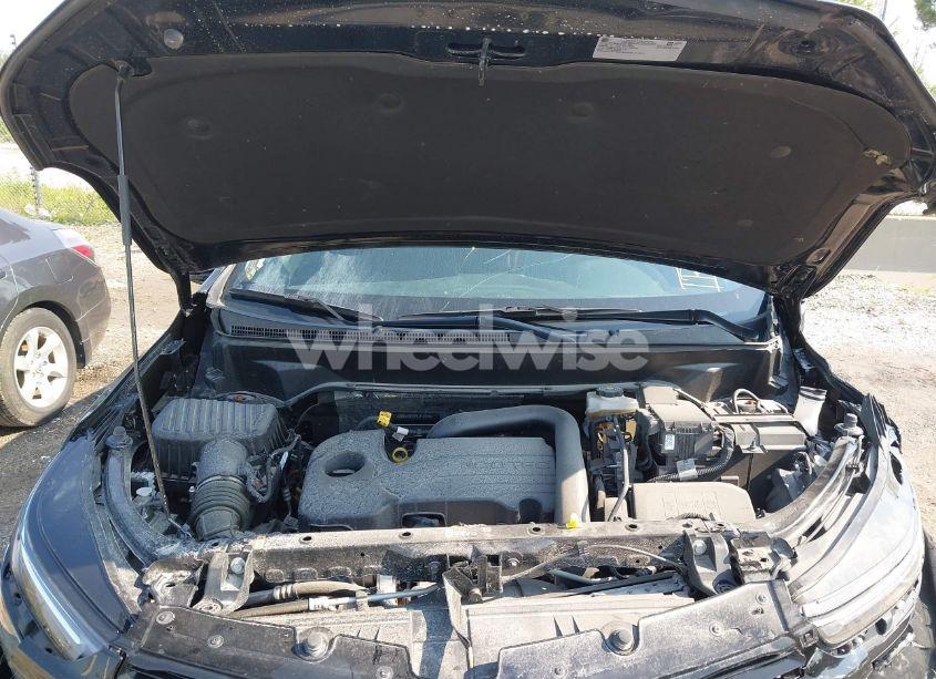 Photo 10 of 2024 Chevrolet Equinox AWD RS (VIN 3GNAXWEG5RL272639)