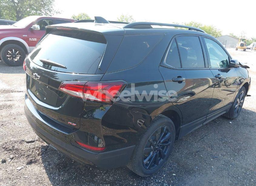 Photo 4 of 2024 Chevrolet Equinox AWD RS (VIN 3GNAXWEG5RL272639)