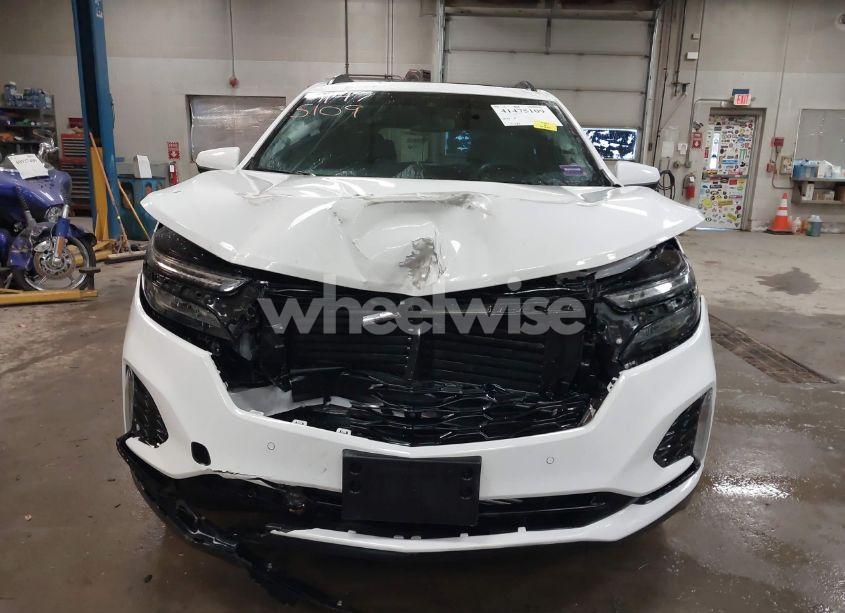 Photo 12 of 2023 Chevrolet Equinox AWD RS (VIN 3GNAXWEG7PL269786)